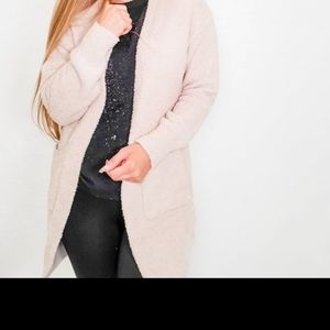 1X NWT Entro Cream Cardigan